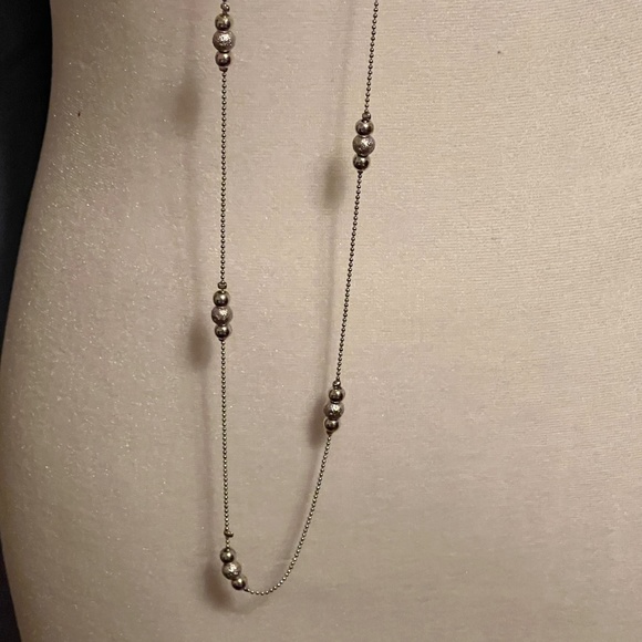 Strand Necklace-New - Picture 1 of 2